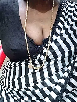 Snapshot of shobini chatting on November 24, 2025, 2:50 pm shobini online show from November 24, 2025, 2:50 pm