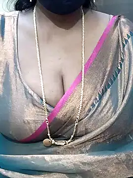 Snapshot of shobini chatting on November 17, 2025, 2:21 pm shobini online show from November 17, 2025, 2:21 pm