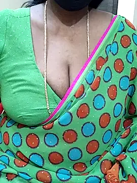 Snapshot of shobini chatting on December 3, 2025, 3:00 pm shobini online show from December 3, 2025, 3:00 pm