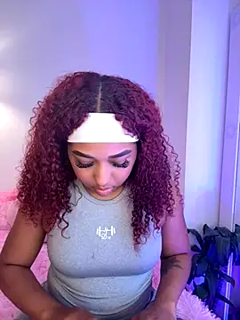  Zahara  online show from October 10, 2025, 6:42 pm