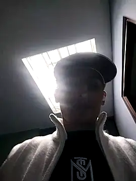 Dani22cmhot online show from January 10, 2026, 6:47 pm