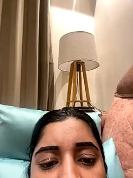 Snapshot of desitease chatting on November 17, 2025, 11:25 am desitease online show from November 17, 2025, 11:25 am