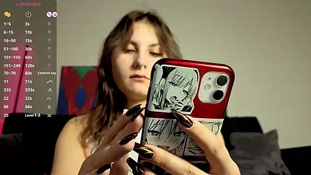 TrixiBell online show from January 8, 2026, 4:29 am