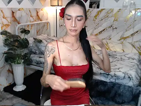 redhotties online show from April 9, 2026, 4:24 pm