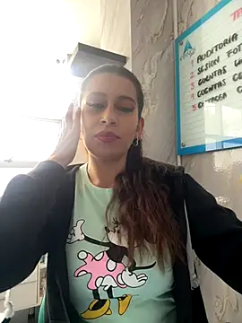 VidiaStons online show from October 18, 2025, 7:16 pm