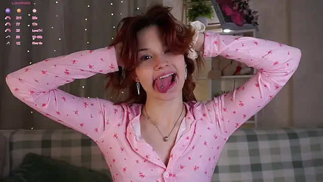 BlytheBenny online show from January 17, 2026, 2:37 am