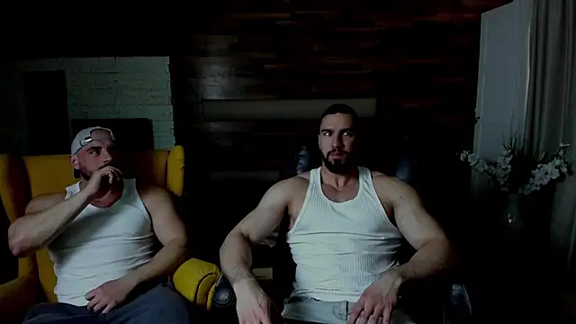 IvanHydee online show from April 16, 2026, 4:46 am