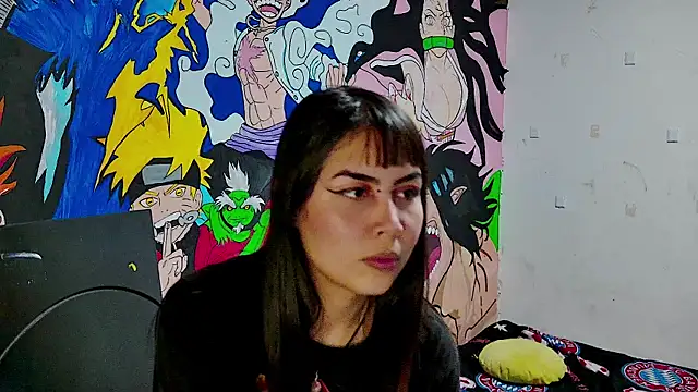 RoxyandAron2 online show from November 9, 2025, 5:22 am