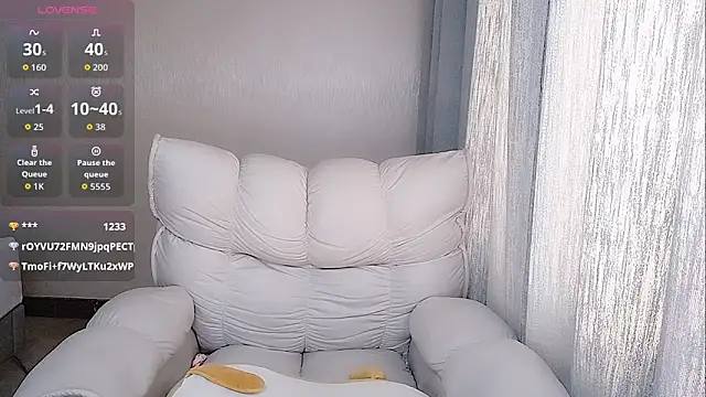 Coco--01 online show from June 11, 2026, 2:53 am