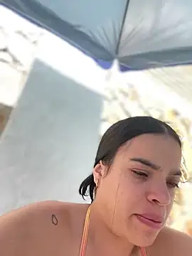 JuanitaMore01 online show from January 7, 2026, 7:30 pm