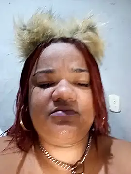 melcarioca1111 online show from April 24, 2026, 2:52 pm