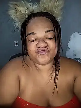 melcarioca1111 online show from January 14, 2026, 5:11 am