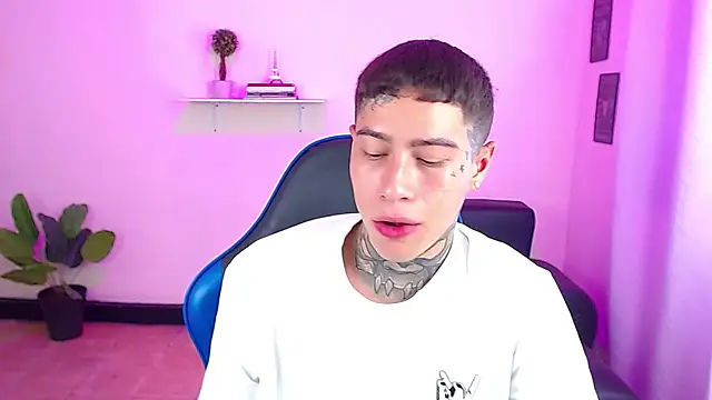 setthomas online show from November 13, 2025, 4:22 pm