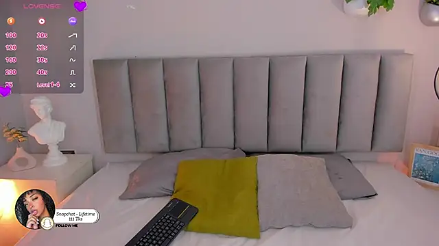 Tina curly online show from April 13, 2026, 12:20 pm