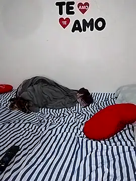 cacaucat online show from September 29, 2025, 2:55 pm