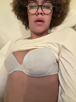 Snapshot of sexentrevoisin chatting on February 10, 2026, 1:48 am sexentrevoisin online show from February 10, 2026, 1:48 am