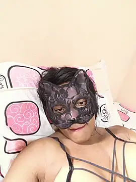 Snapshot of DuCreu chatting on October 28, 2025, 2:05 pm DuCreu online show from October 28, 2025, 2:05 pm