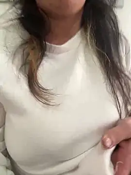 sabrinavogliosa online show from February 20, 2025, 11:42 am