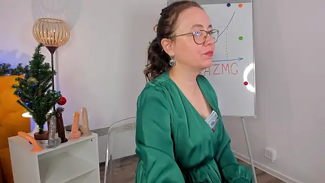 Snapshot of Kira_Adler chatting on December 23, 2025, 1:38 am Kira Adler online show from December 23, 2025, 1:38 am