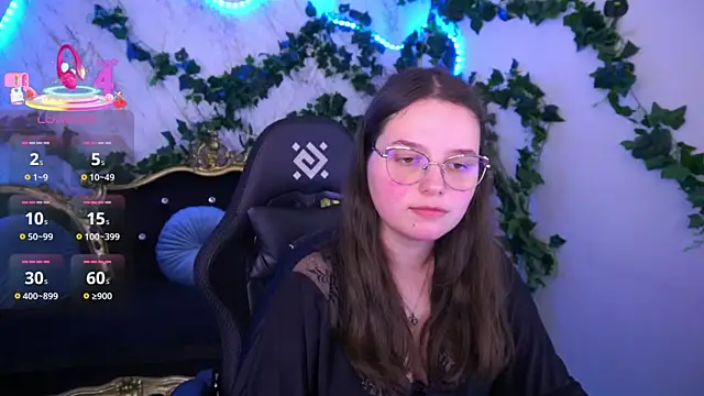 Snapshot of SophieDreamss chatting on November 6, 2025, 3:05 pm SophieDreamss online show from November 6, 2025, 3:05 pm