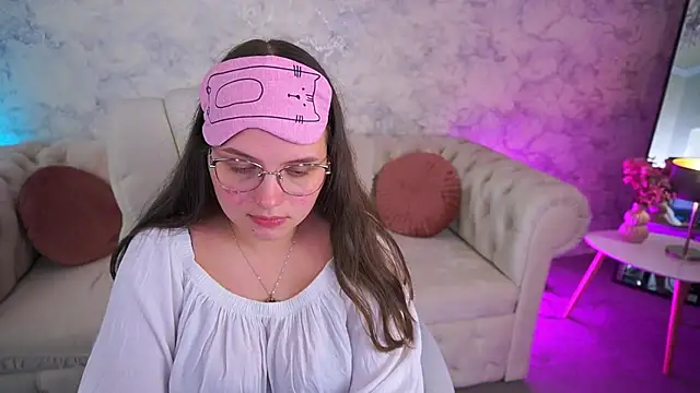 Snapshot of SophieDreamss chatting on September 26, 2025, 10:27 pm SophieDreamss online show from September 26, 2025, 10:27 pm