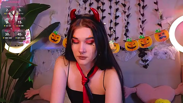 Snapshot of JenniferSullivan chatting on October 31, 2025, 7:43 pm JenniferSullivan online show from October 31, 2025, 7:43 pm