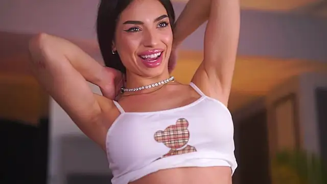 LalaRoze online show from December 15, 2025, 7:52 pm