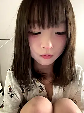 lelebaybay888 online show from December 4, 2025, 5:12 pm