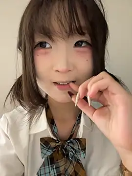 lelebaybay888 online show from November 14, 2025, 5:49 pm