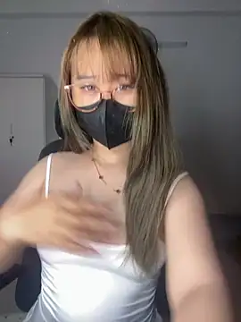 Meowyeuk6 online show from March 26, 2026, 5:28 am