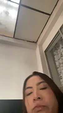 MacarenaRosse online show from January 11, 2026, 8:05 pm