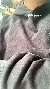 MacarenaRosse online show from December 20, 2025, 6:33 pm