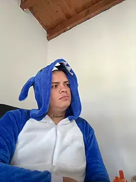 Snapshot of Teo_Vanegas chatting on September 25, 2025, 2:01 pm Teo Vanegas online show from September 25, 2025, 2:01 pm