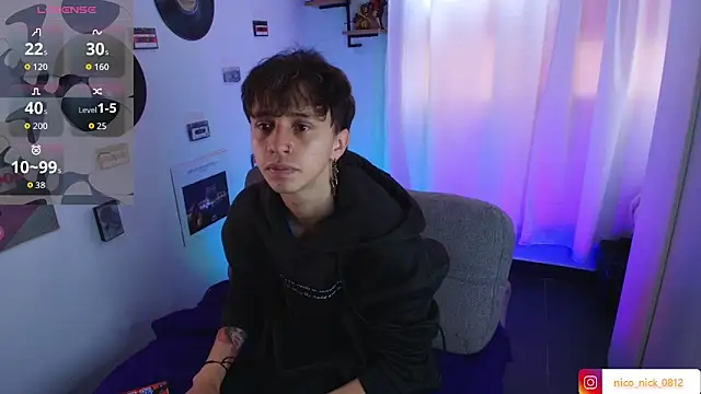 Snapshot of Nick_Bangover_ chatting on October 1, 2025, 5:28 pm Nick Bangover online show from October 1, 2025, 5:28 pm