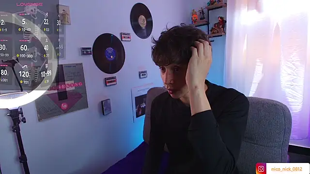 Snapshot of Nick_Bangover_ chatting on September 29, 2025, 5:18 pm Nick Bangover online show from September 29, 2025, 5:18 pm