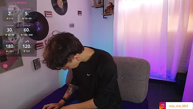 Snapshot of Nick_Bangover_ chatting on September 10, 2025, 5:23 pm Nick Bangover online show from September 10, 2025, 5:23 pm