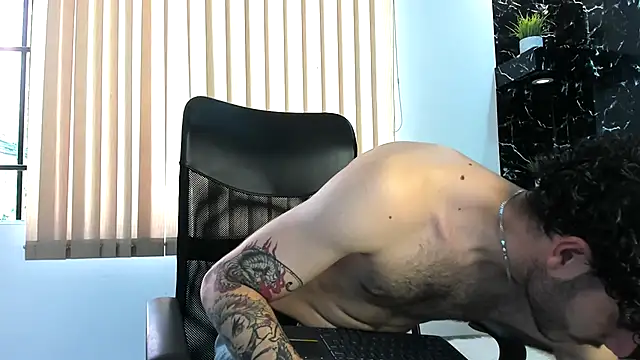 Rafael Mendezz online show from November 21, 2025, 8:30 pm