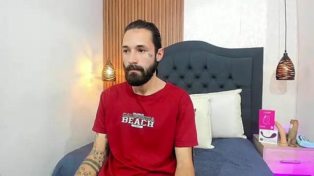 Hisoka 011 online show from March 20, 2026, 7:26 pm