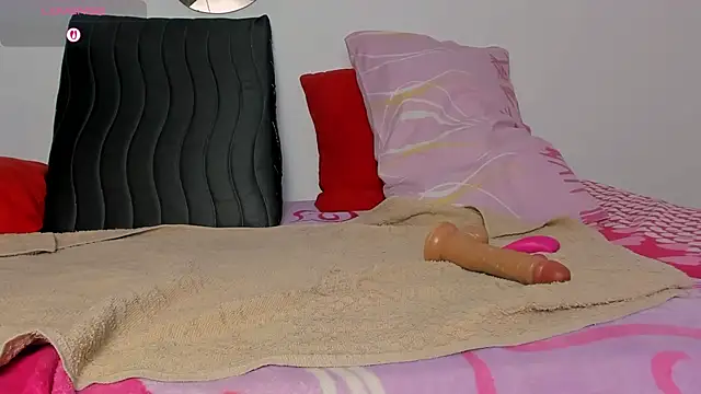 Busty Bellaa online show from September 18, 2025, 12:19 pm