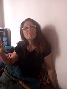 Merida2276 online show from November 9, 2025, 5:28 pm