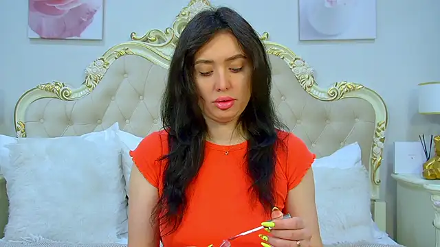 SherryBaers online show from December 2, 2025, 6:26 am