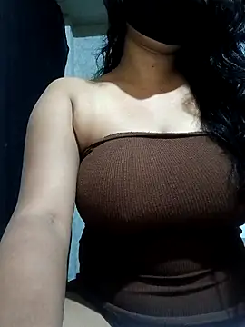 DiyaRoy49 online show from February 11, 2026, 9:14 pm