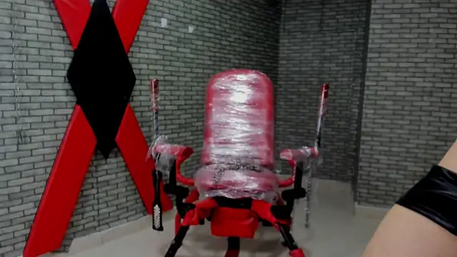 ariel bdsm online show from September 10, 2025, 12:26 pm