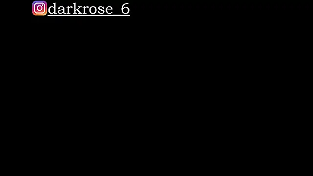 Snapshot of KiraBerht chatting on May 17, 2026, 8:09 pm KiraBerht online show from May 17, 2026, 8:09 pm