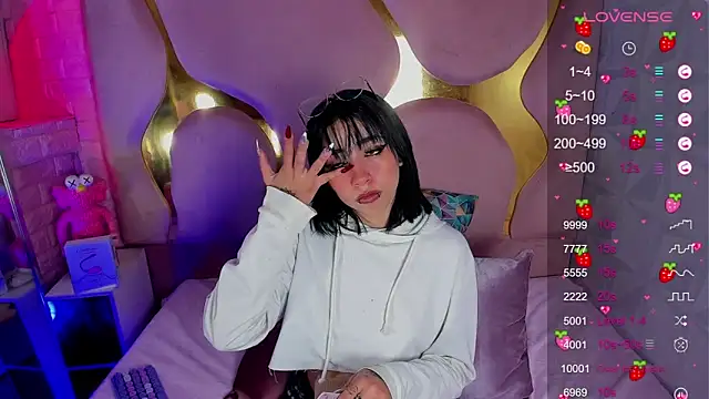 Snapshot of Niina_Sissy chatting on February 20, 2026, 4:42 am Niina Sissy online show from February 20, 2026, 4:42 am