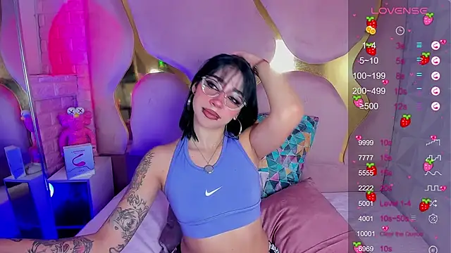 Snapshot of Niina_Sissy chatting on February 21, 2026, 4:14 am Niina Sissy online show from February 21, 2026, 4:14 am