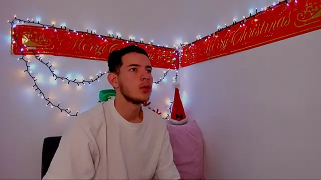 lara and danny online show from November 13, 2025, 1:04 pm