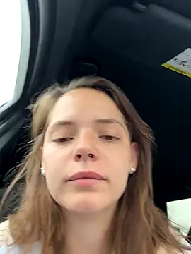 Snapshot of Wildmaca chatting on November 17, 2025, 9:02 am Wildmaca online show from November 17, 2025, 9:02 am