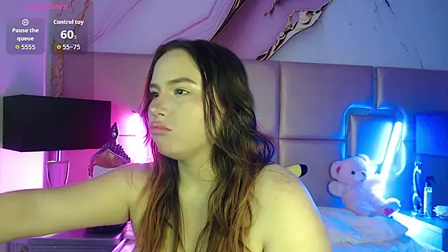 MileyRose online show from October 1, 2025, 11:47 am