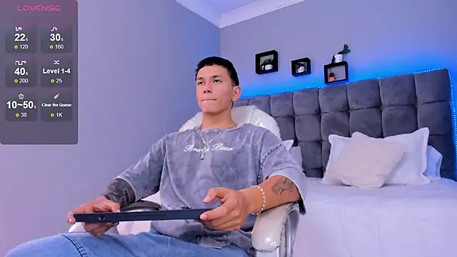 Thomas moon online show from January 10, 2026, 1:28 pm